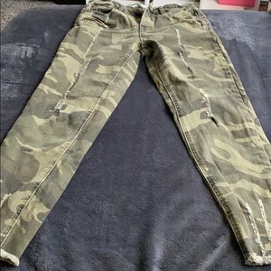 Camo pants